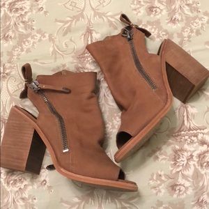 Dolce Vita- 6 1/2 Brown Leather Peep Toe Bootie